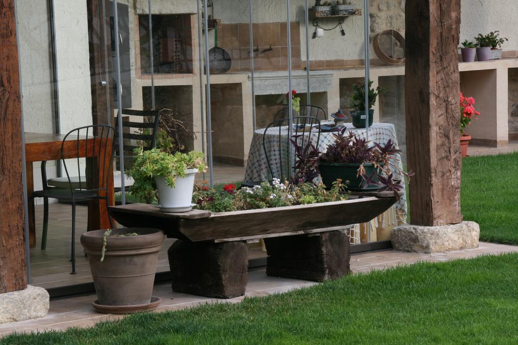 La Posada De Las Casitas Ampudia Eksteriør billede