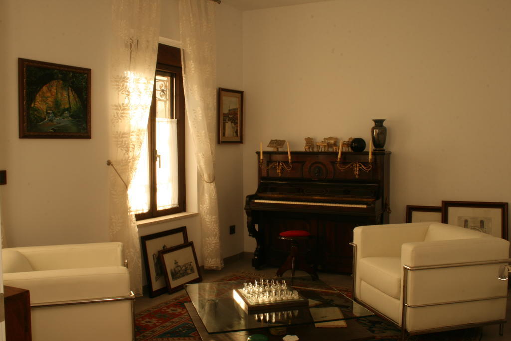 La Posada De Las Casitas Ampudia Eksteriør billede